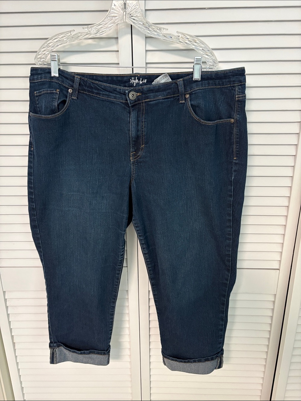 Style & Co. Dark Blue Women's Cuffed Capri Jeans 18W
